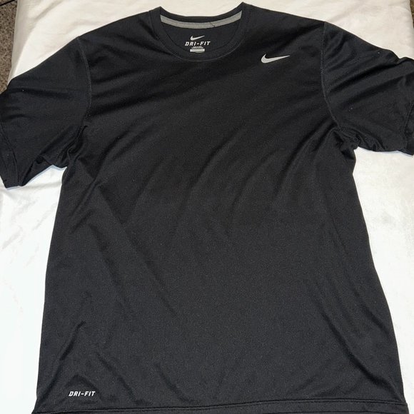 Black Nike Dri-Fit Workout Shirt - Picture 1 of 2